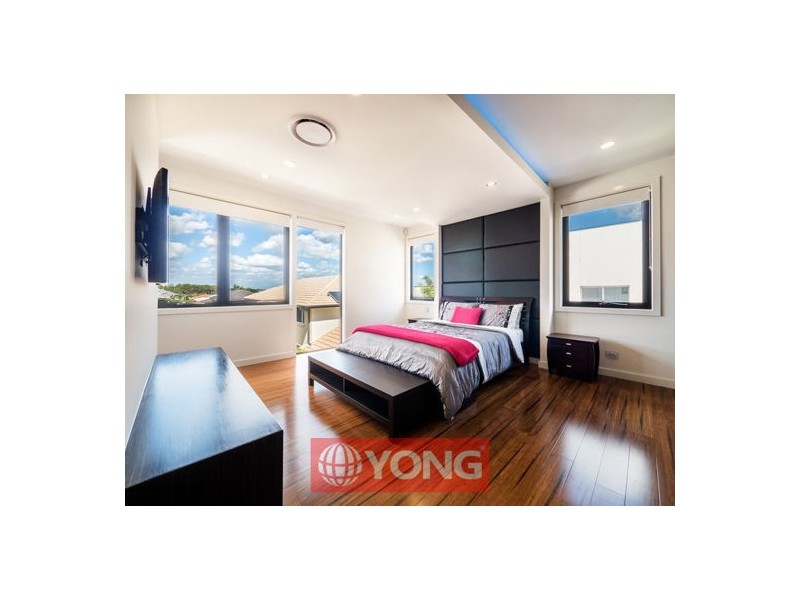 9 Parnassus Street, Robertson QLD 4109