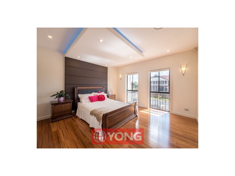 9 Parnassus Street, Robertson QLD 4109