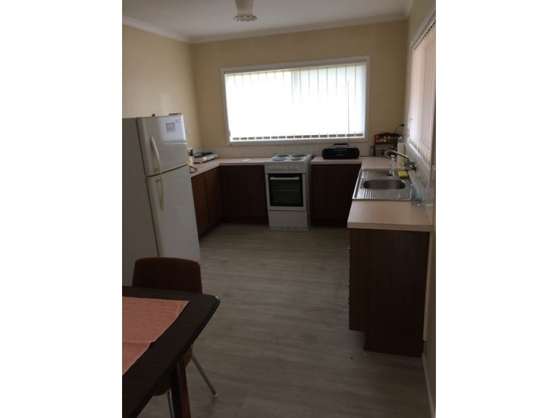 6 Saffron St, Robertson QLD 4109