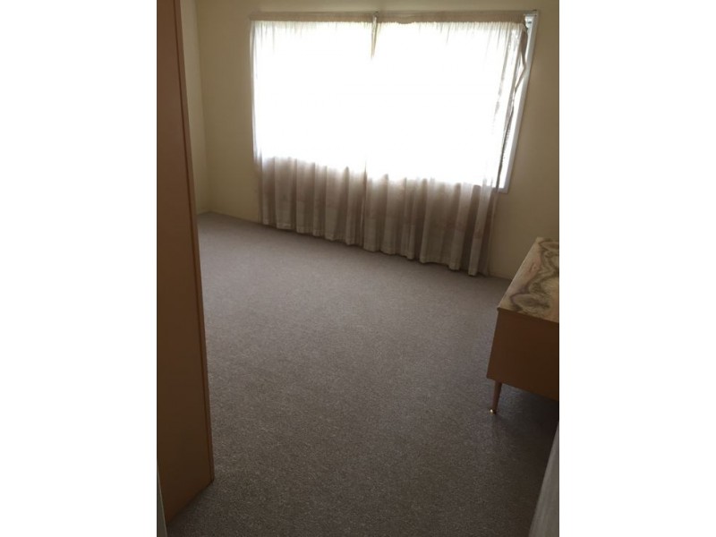 6 Saffron St, Robertson QLD 4109