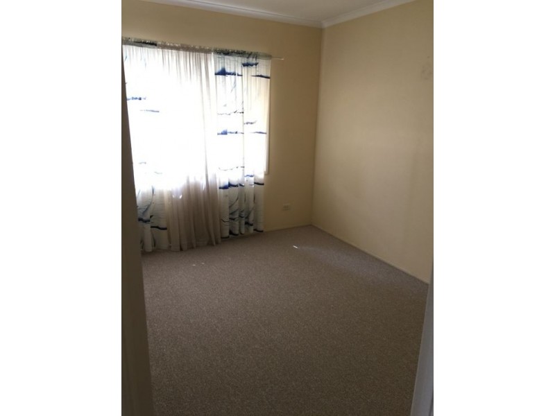 6 Saffron St, Robertson QLD 4109