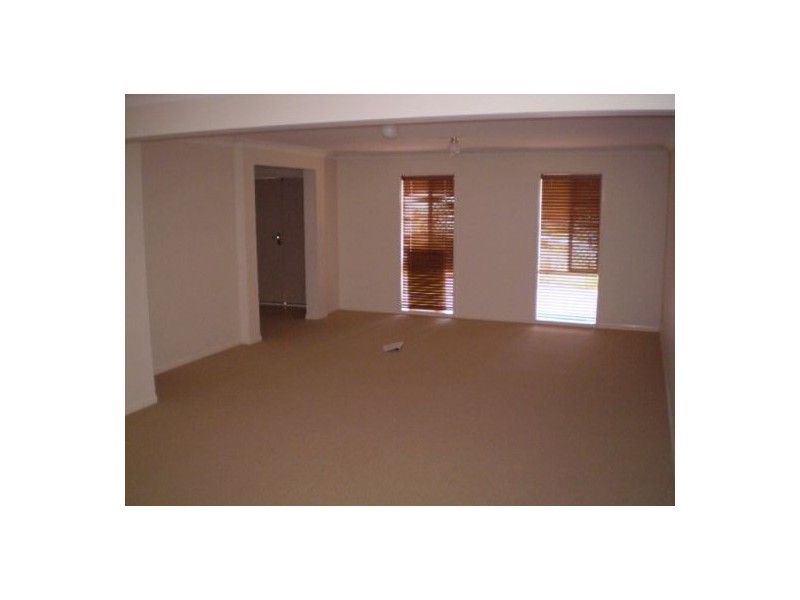 21 Apple Blossom Place, Eight Mile Plains QLD 4113