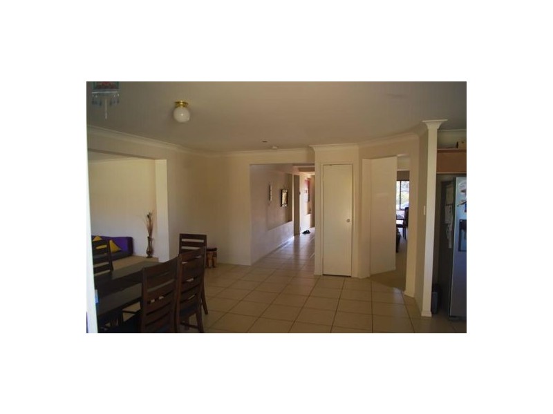 21 Apple Blossom Place, Eight Mile Plains QLD 4113