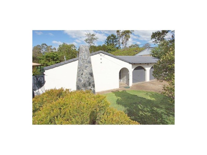 12 Dunstable Street, Macgregor QLD 4109