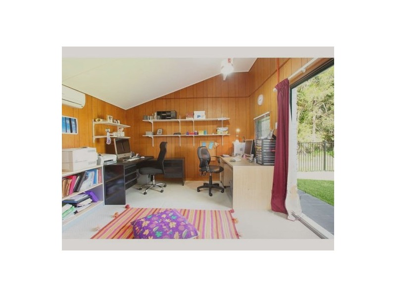 12 Dunstable Street, Macgregor QLD 4109