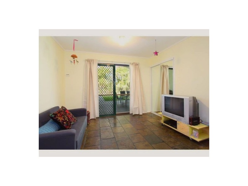 12 Dunstable Street, Macgregor QLD 4109