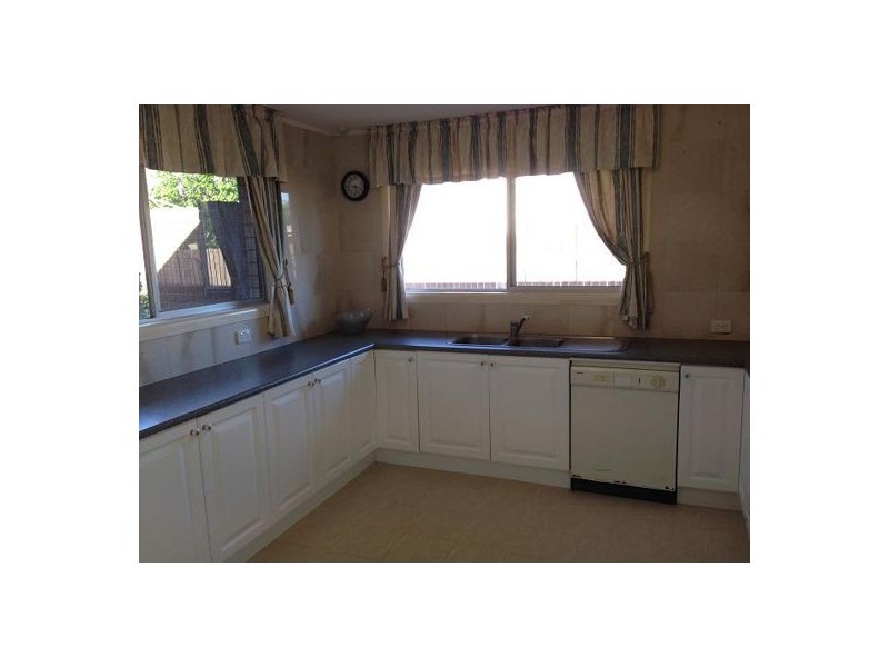 64 Chilton Street, Sunnybank Hills QLD 4109