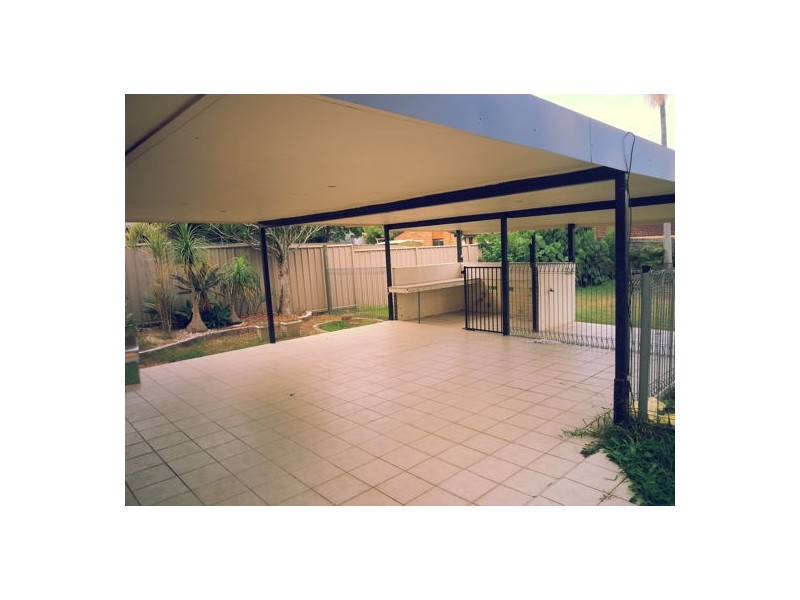 118 Estramina Rd, Regents Park QLD 4118