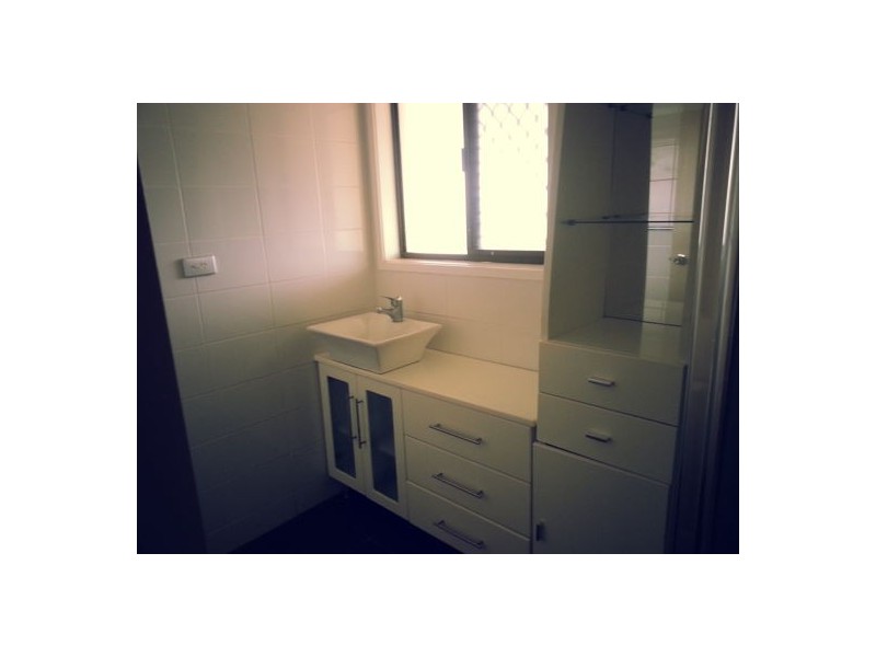 118 Estramina Rd, Regents Park QLD 4118