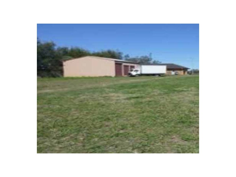 2313 Ipswich Road, Oxley QLD 4075