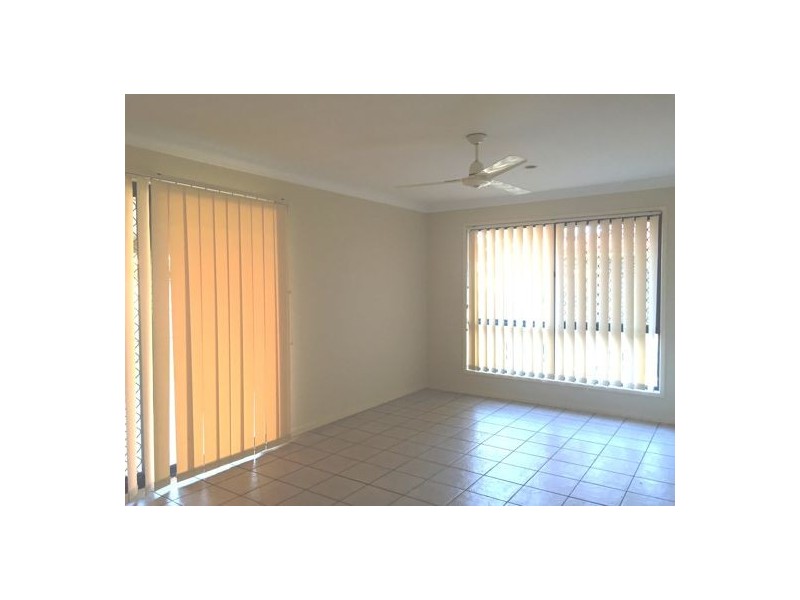 10 Ribbonwood St, Sunnybank Hills QLD 4109