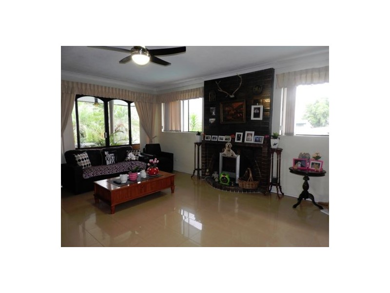 7 Newcombe Street, Sunnybank Hills QLD 4109