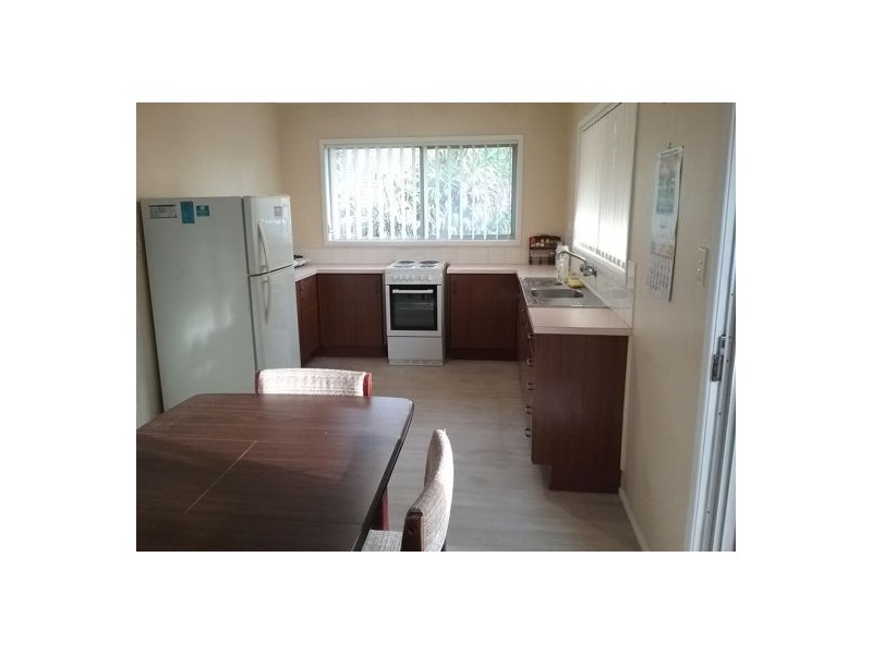 6. Saffron St., Robertson QLD 4109