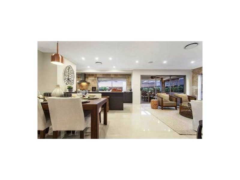 11 Swan Road, Pimpama QLD 4209