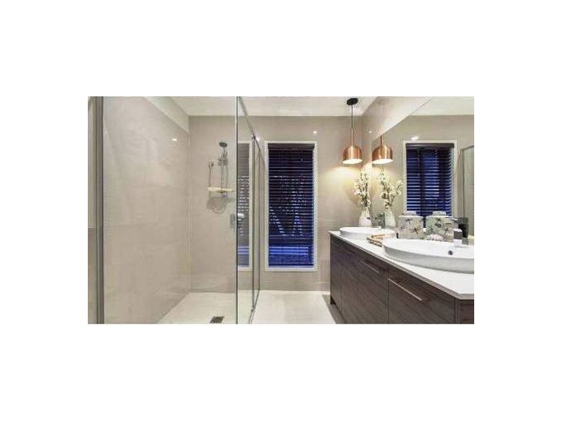 11 Swan Road, Pimpama QLD 4209