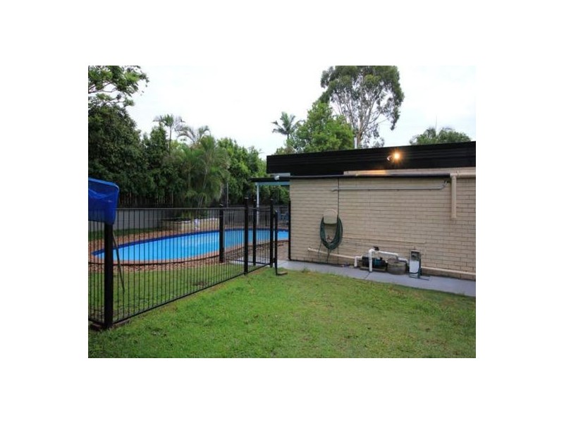4 Cheel Place, Algester QLD 4115