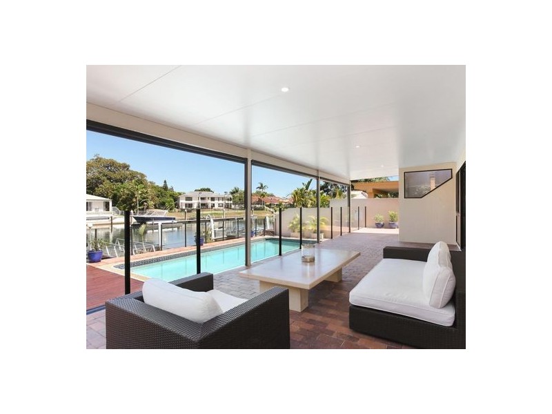 34 Gibraltar Drive, Surfers Paradise QLD 4217