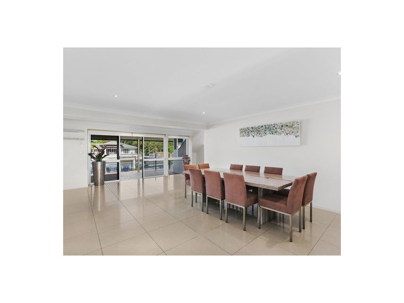 34 Gibraltar Drive, Surfers Paradise QLD 4217