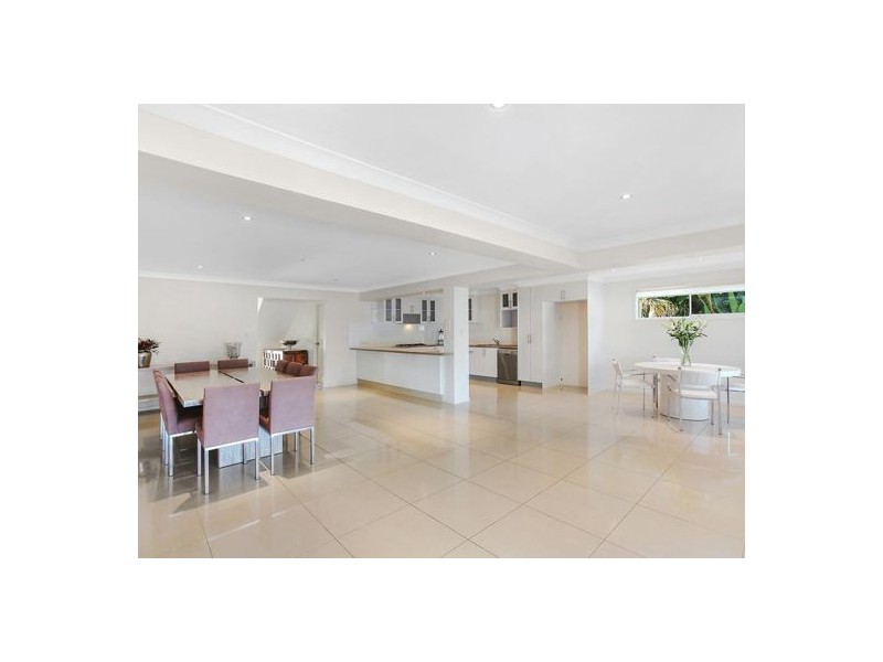 34 Gibraltar Drive, Surfers Paradise QLD 4217
