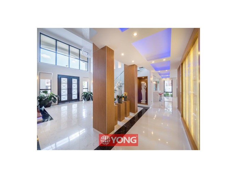 9 Parnassus St, Robertson QLD 4109