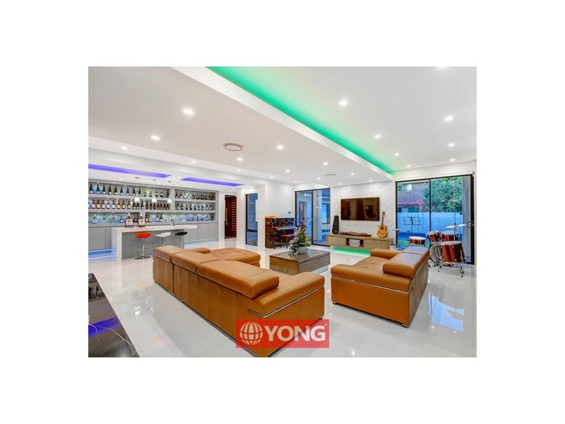 9 Parnassus St, Robertson QLD 4109