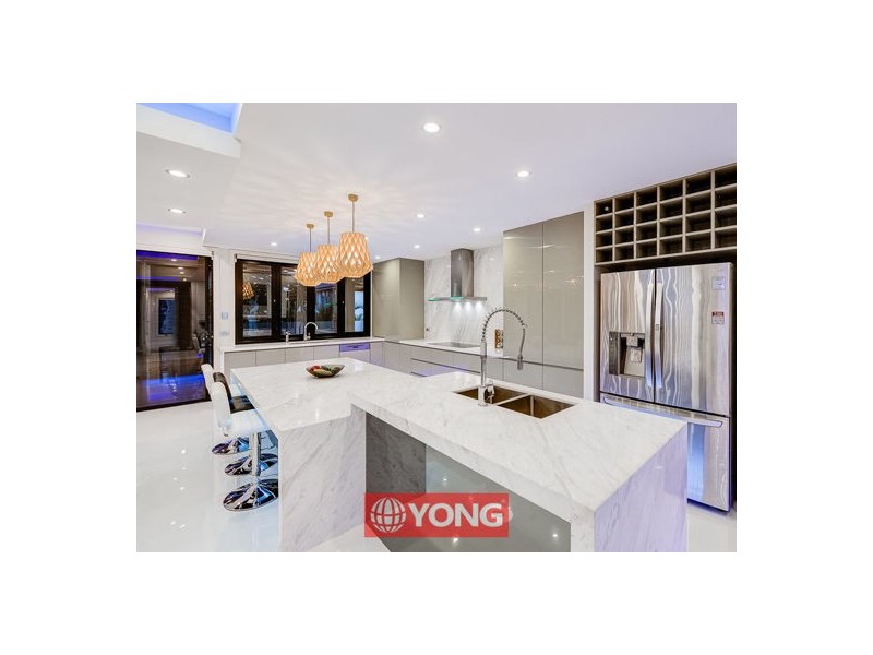 9 Parnassus St, Robertson QLD 4109