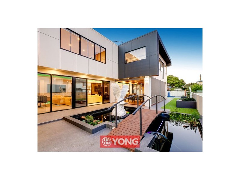 9 Parnassus St, Robertson QLD 4109