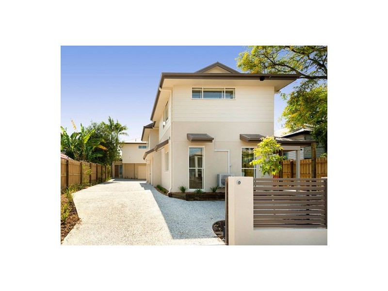 2/8 Shetland Street, Morningside QLD 4170