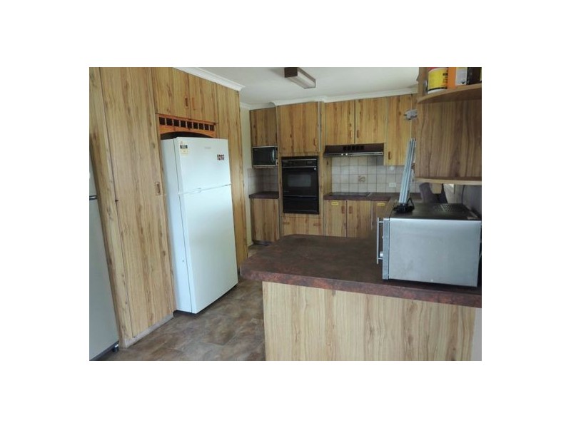 11 Crestview Avenue, Gatton QLD 4343