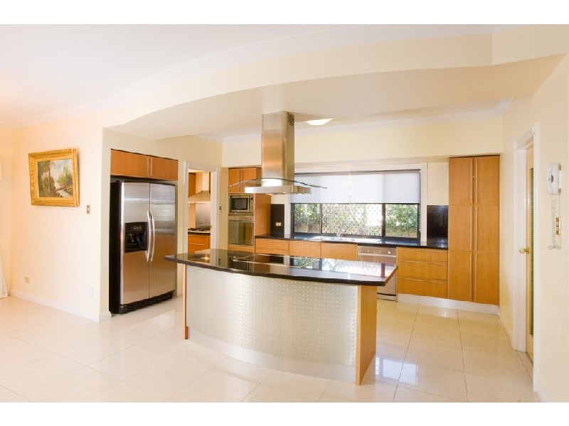 27 Eaton Pl, Sunnybank Hills QLD 4109