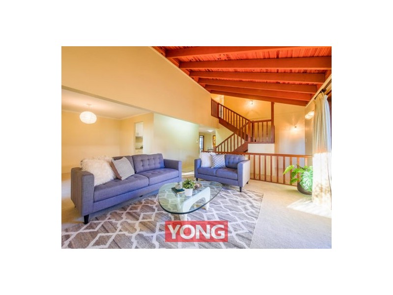 27 Orpheus Street, Robertson QLD 4109