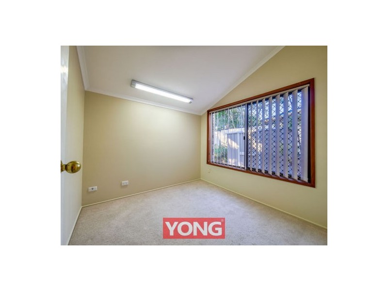 27 Orpheus Street, Robertson QLD 4109