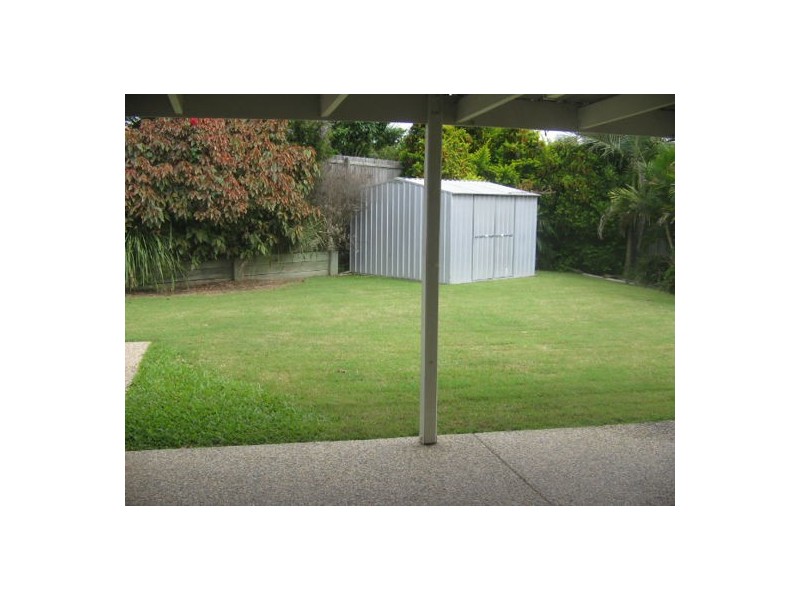 27 Begonia Place, Calamvale QLD 4116