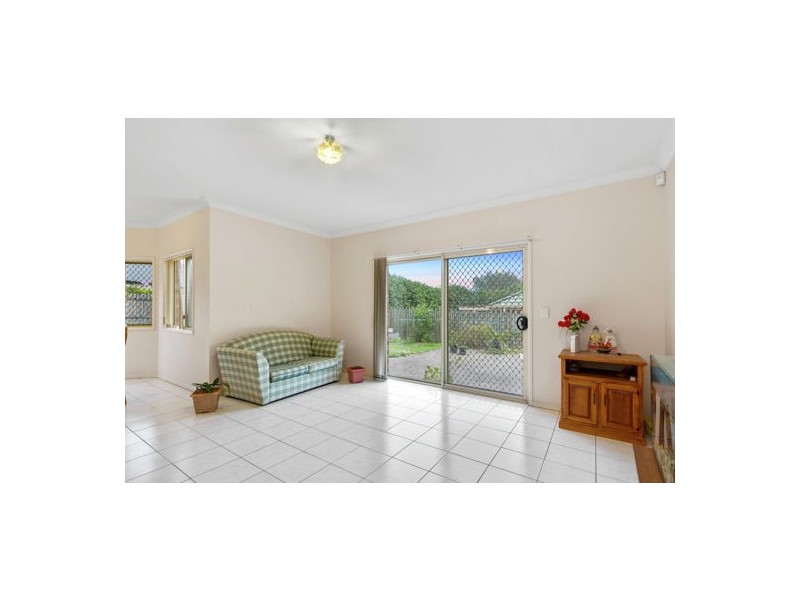 56 Castle Hill Drive, Murrumba Downs QLD 4503