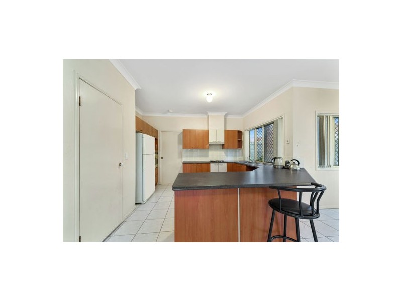 56 Castle Hill Drive, Murrumba Downs QLD 4503