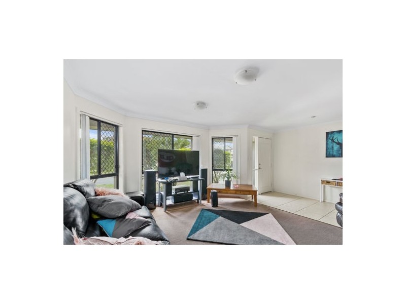 30 Earnshaw Street, Calamvale QLD 4116