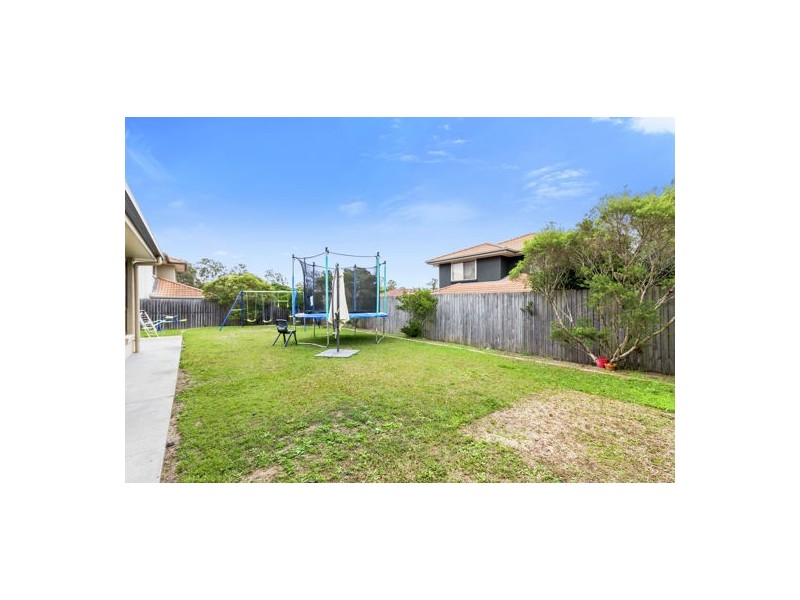30 Earnshaw Street, Calamvale QLD 4116