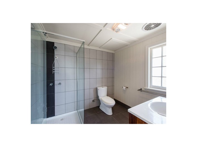 1A Palermo Street, Morningside QLD 4170
