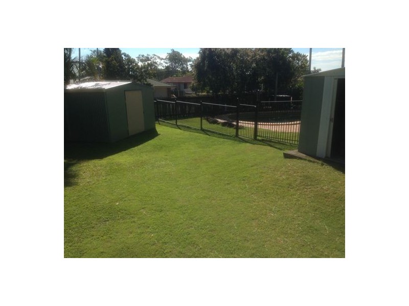 1 Cresthill Street, Birkdale QLD 4159