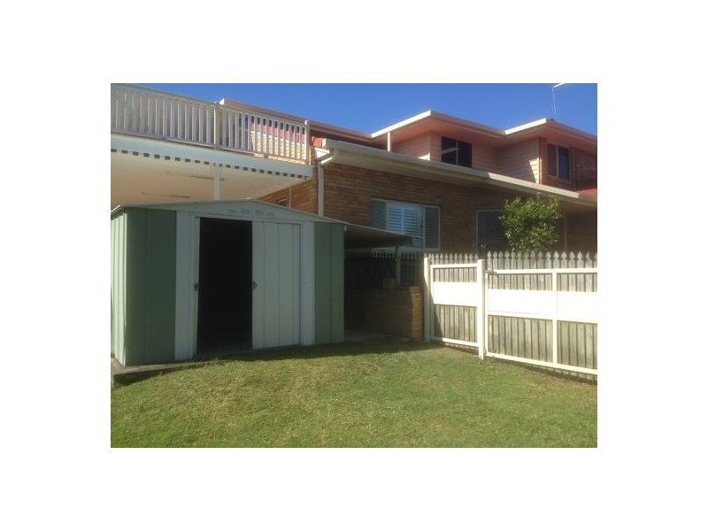 1 Cresthill Street, Birkdale QLD 4159
