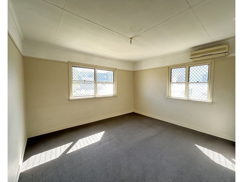 29 Macgroarty St, Coopers Plains QLD 4108