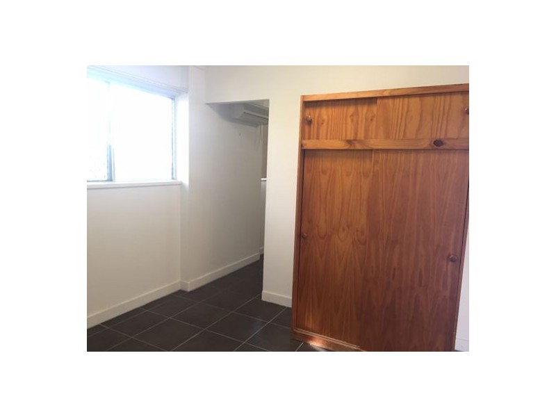3a Stanford St, Robertson QLD 4109