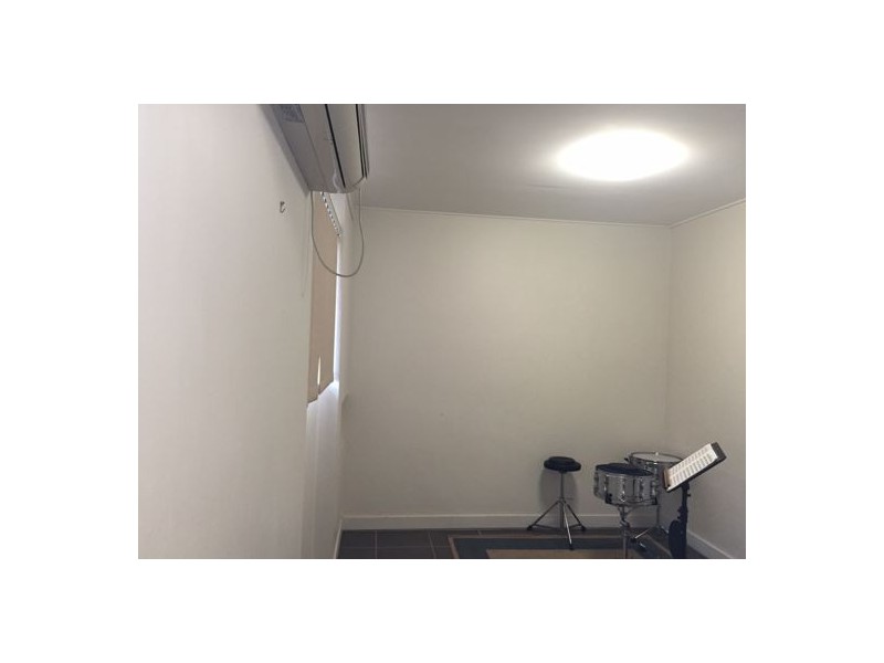 3a. Stanford St, Robertson QLD 4109