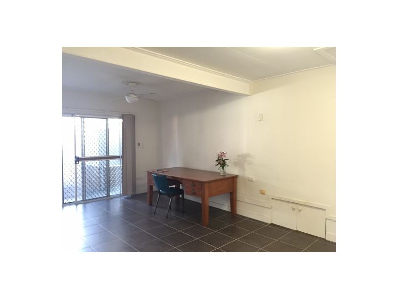 3a. Stanford St, Robertson QLD 4109