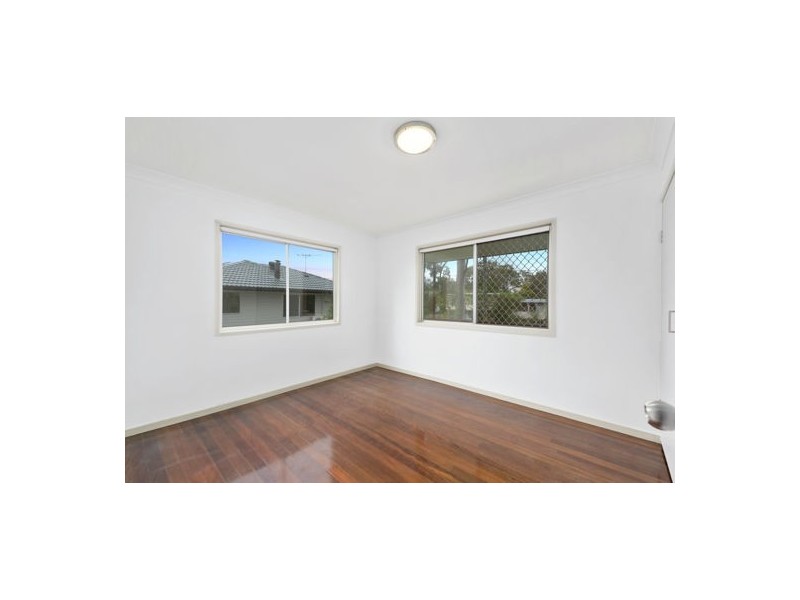 4 Leaza St, Marsden QLD 4132
