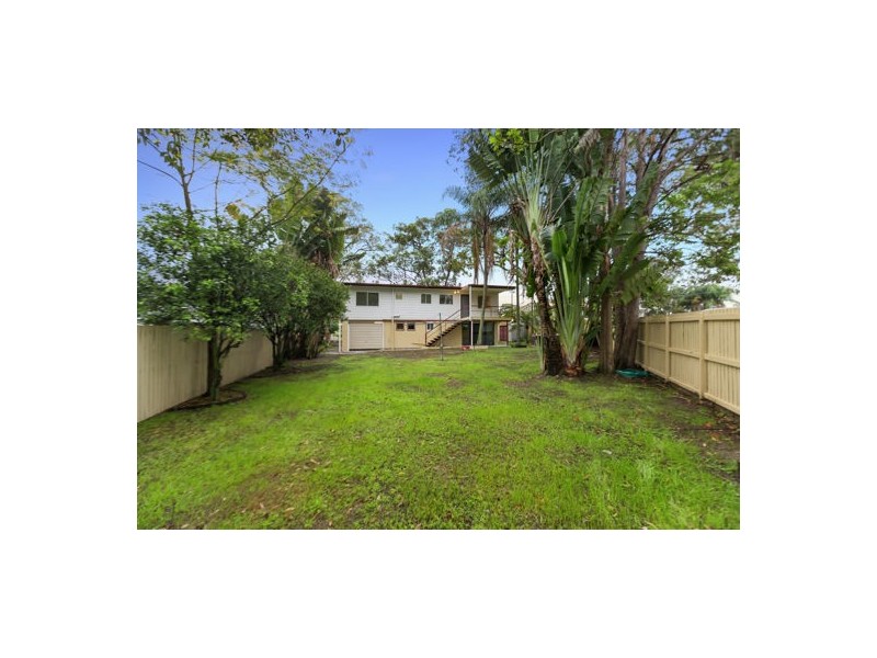 4 Leaza St, Marsden QLD 4132