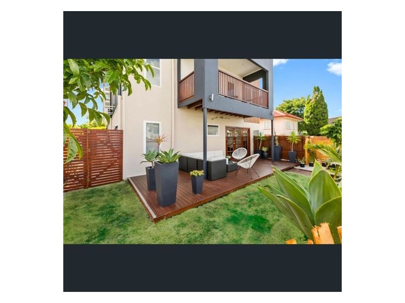 1,2,3 & 4/24 Springwood Street, Mount Gravatt East QLD 4122