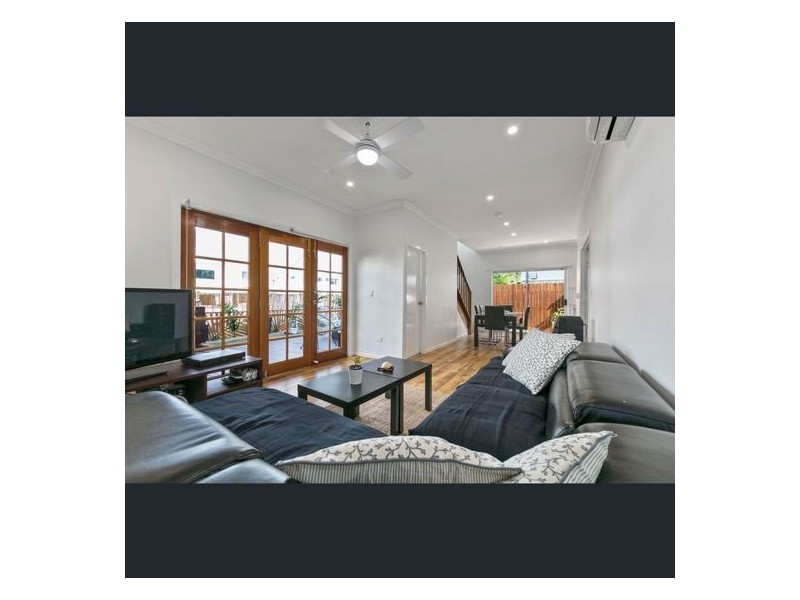 1,2,3 & 4/24 Springwood Street, Mount Gravatt East QLD 4122