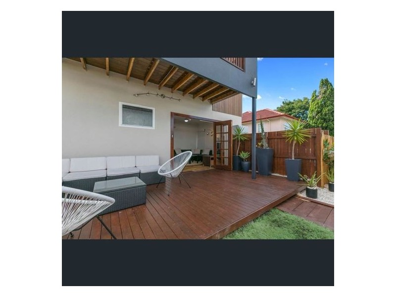 1,2,3 & 4/24 Springwood Street, Mount Gravatt East QLD 4122