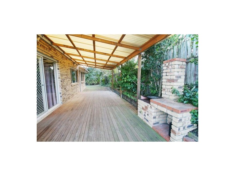 7 Banksia Ct, Calamvale QLD 4116